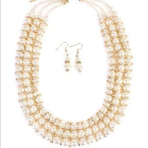 Pearl gold toned necklace and earring set